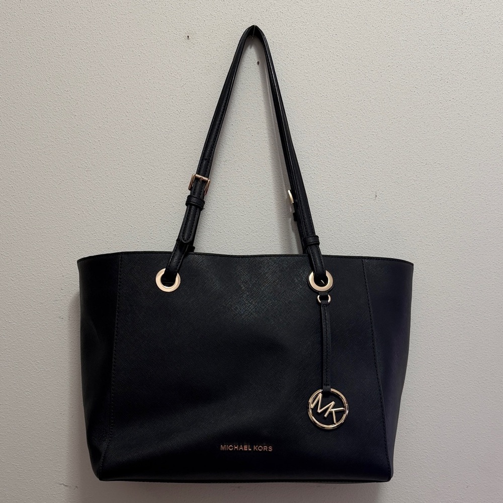 Michael Kors Classic Black Tote